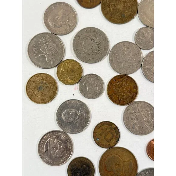 Lot of Various Coins Rupee Kenya Zimbabawe Seychelles Deutschland Tanzania - Picture 2 of 15